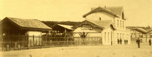 Estação de Cascais em 1889 a quando da inauguração do ramal entre Cascais e Pedrouços